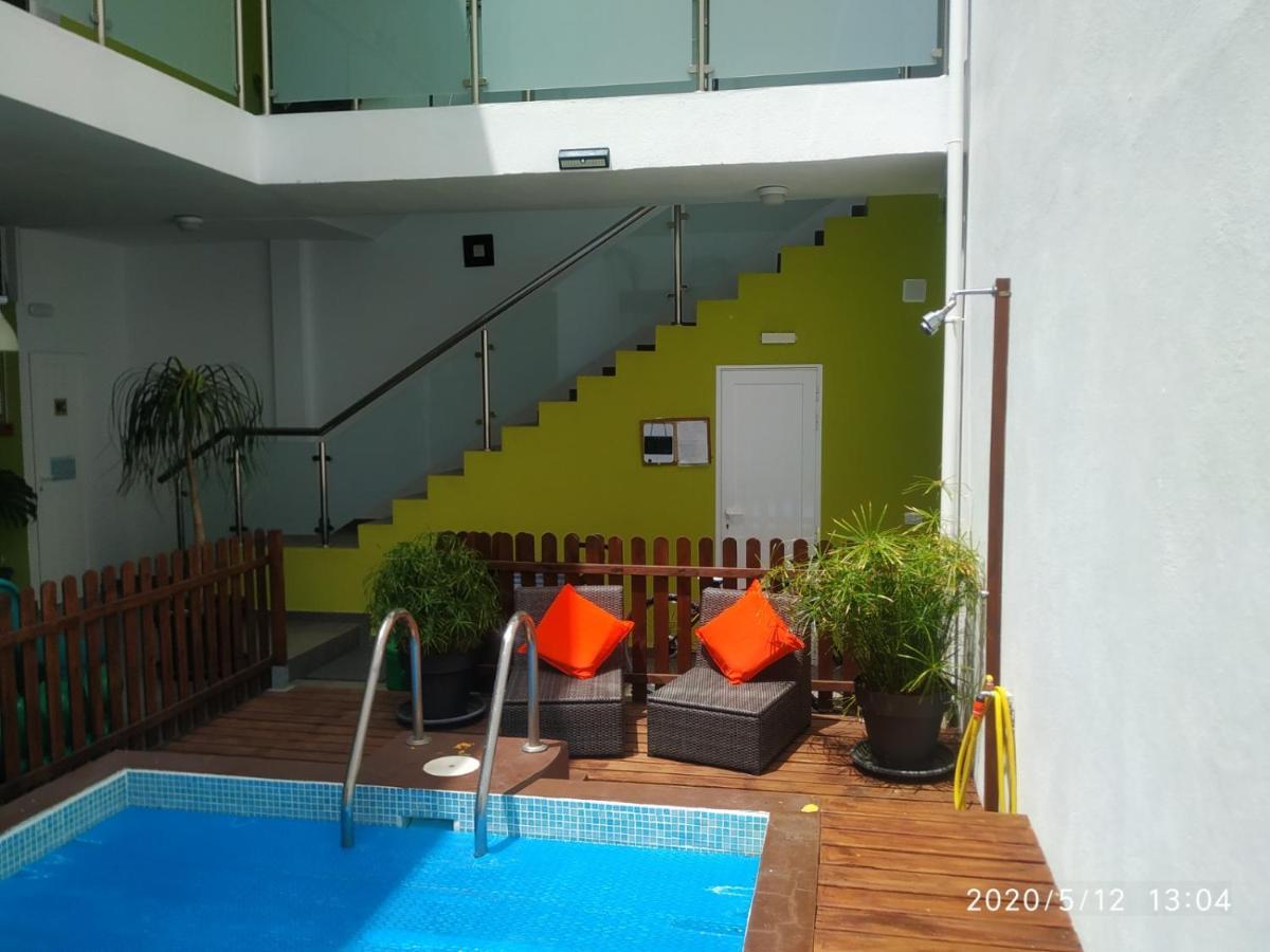 Apartamentos El Patio Los Llanos De Aridane Exterior photo